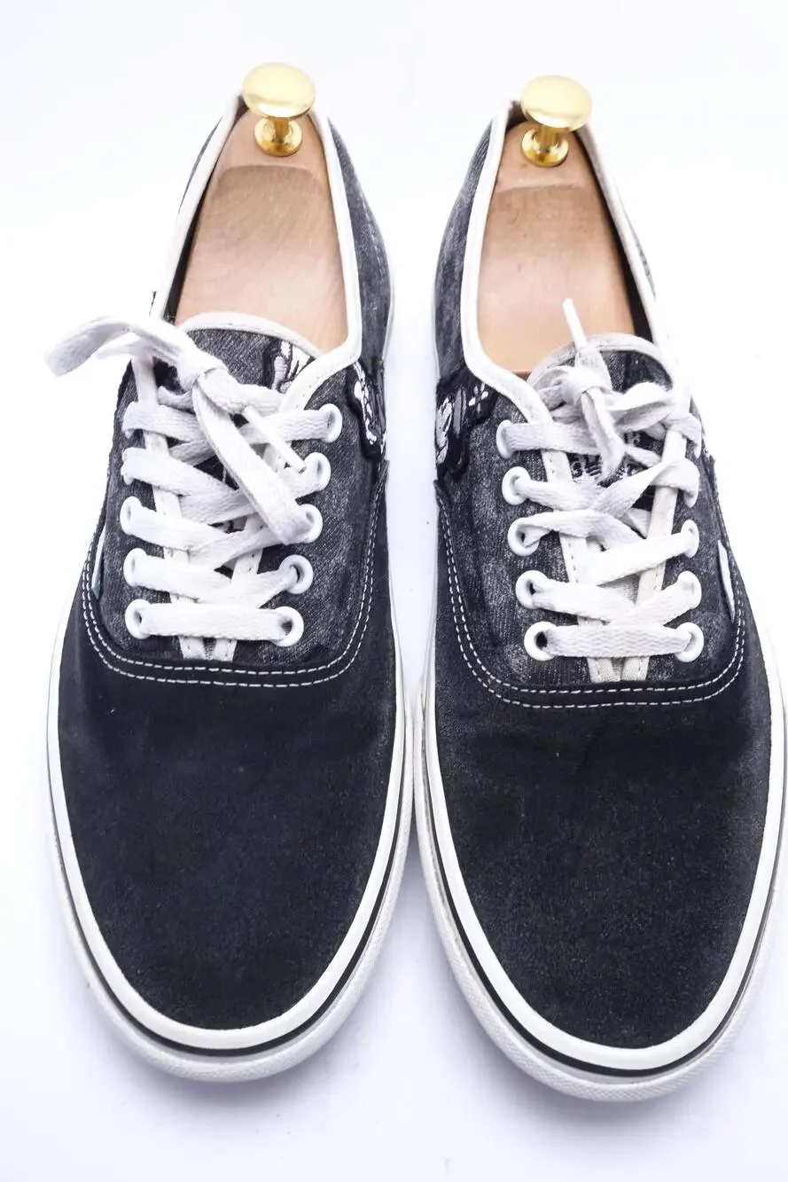 Vans Disney 100 Shoes Mens Size 11.5 Black Suede Mickey Donald Sneakers